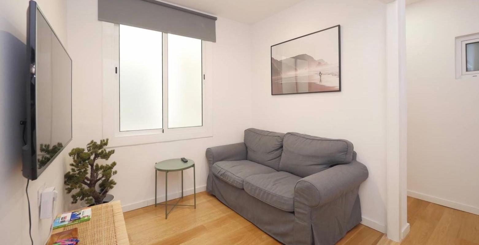 Oasis Apartments & Studios Old Town Center Barcelona Exterior photo