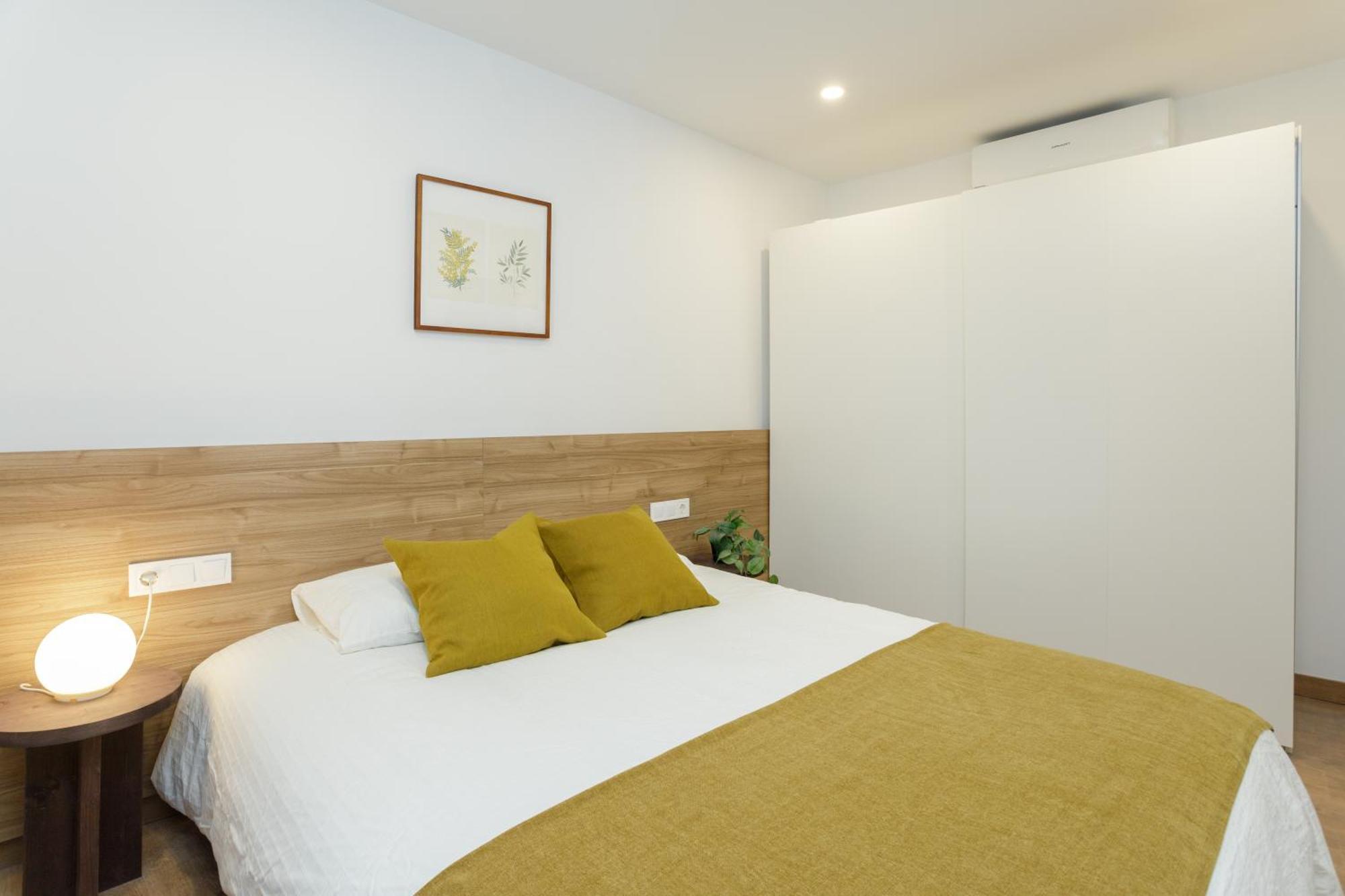 Oasis Apartments & Studios Old Town Center Barcelona Exterior photo